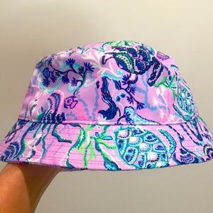 Lilly Pulitzer “Bucket Hat”